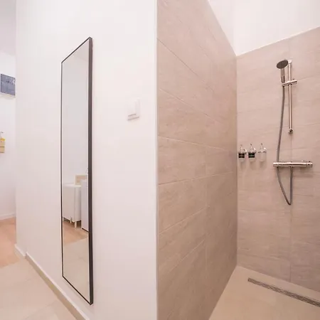 I New I Ac I Wifi I Urban I Space Lägenhet *